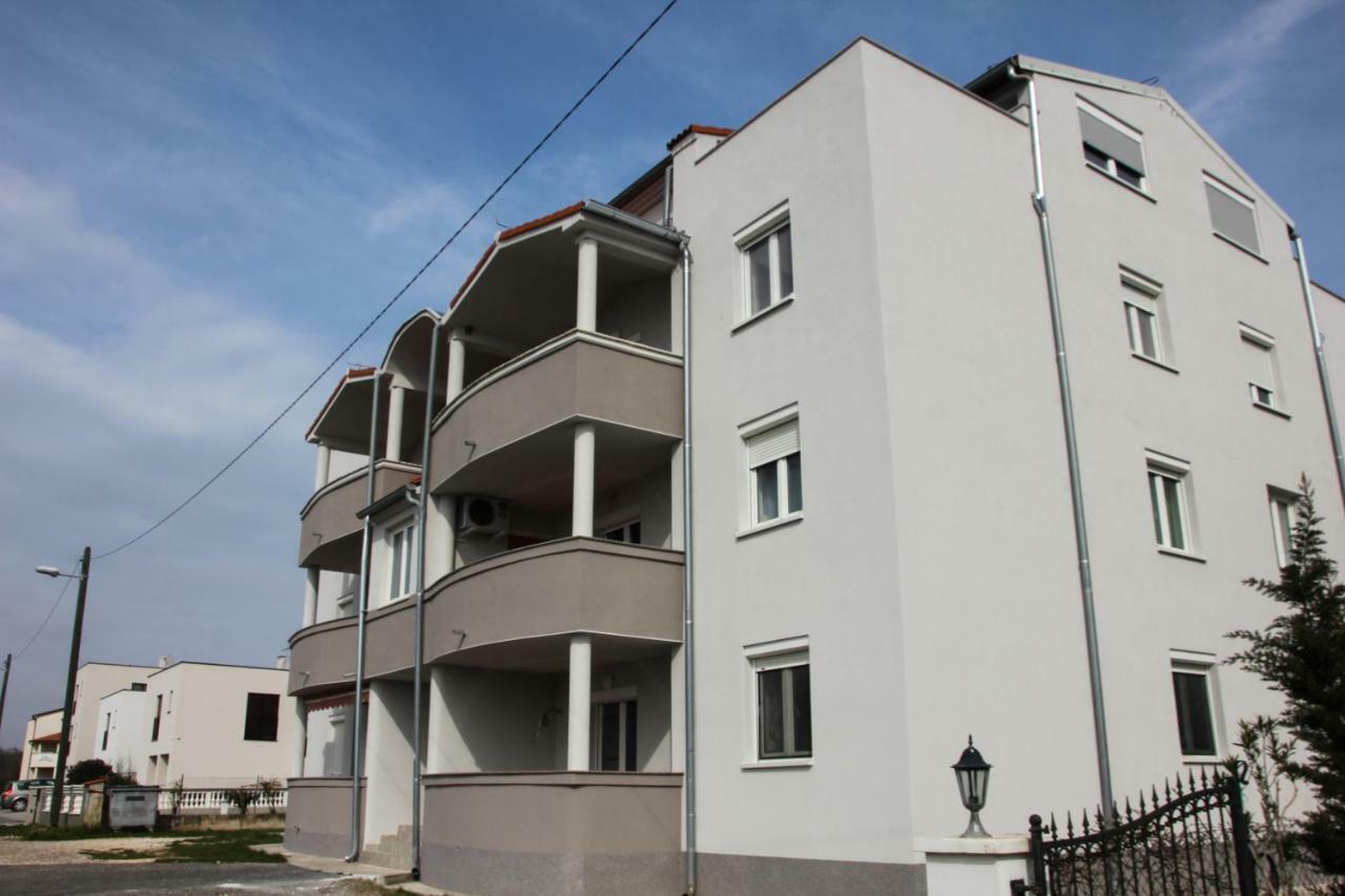 מדולין Apartments Dubravka מראה חיצוני תמונה