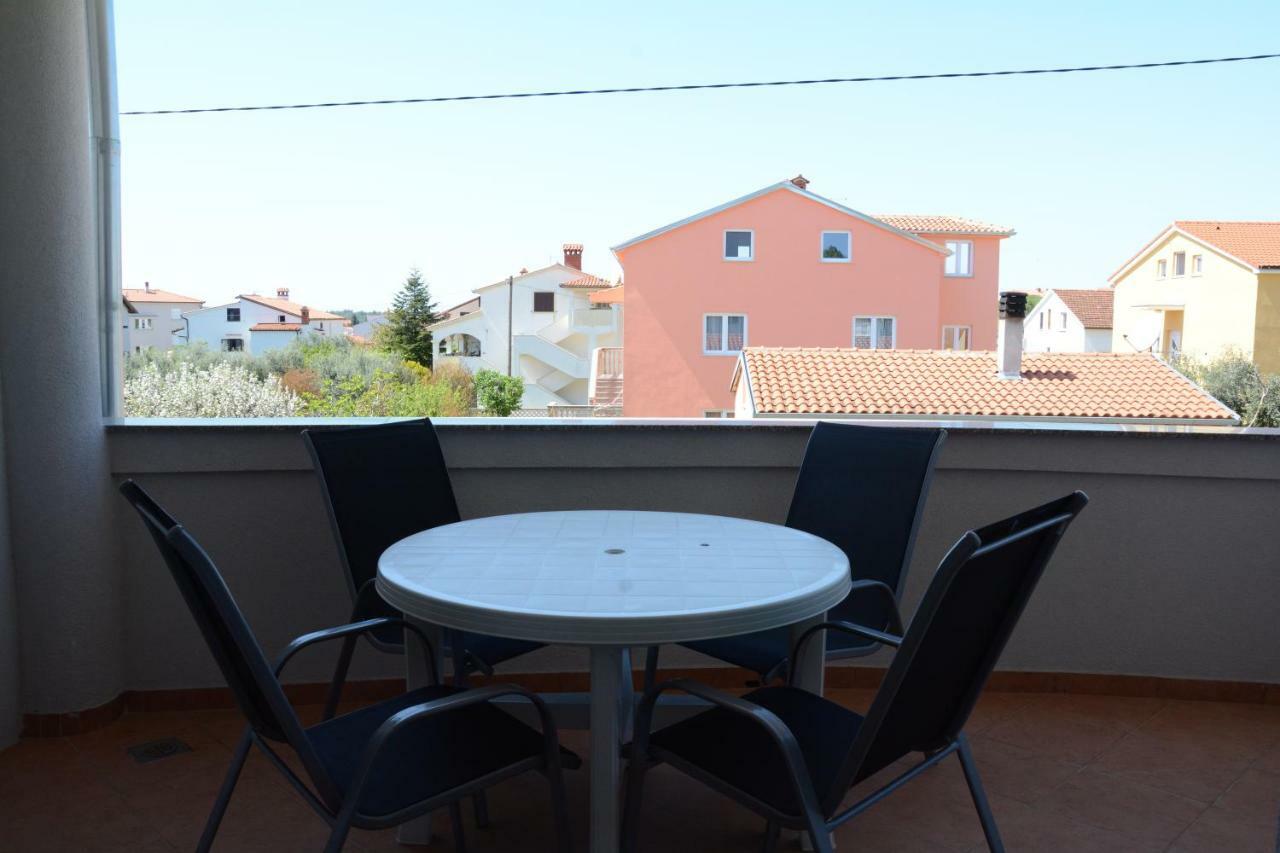 מדולין Apartments Dubravka מראה חיצוני תמונה